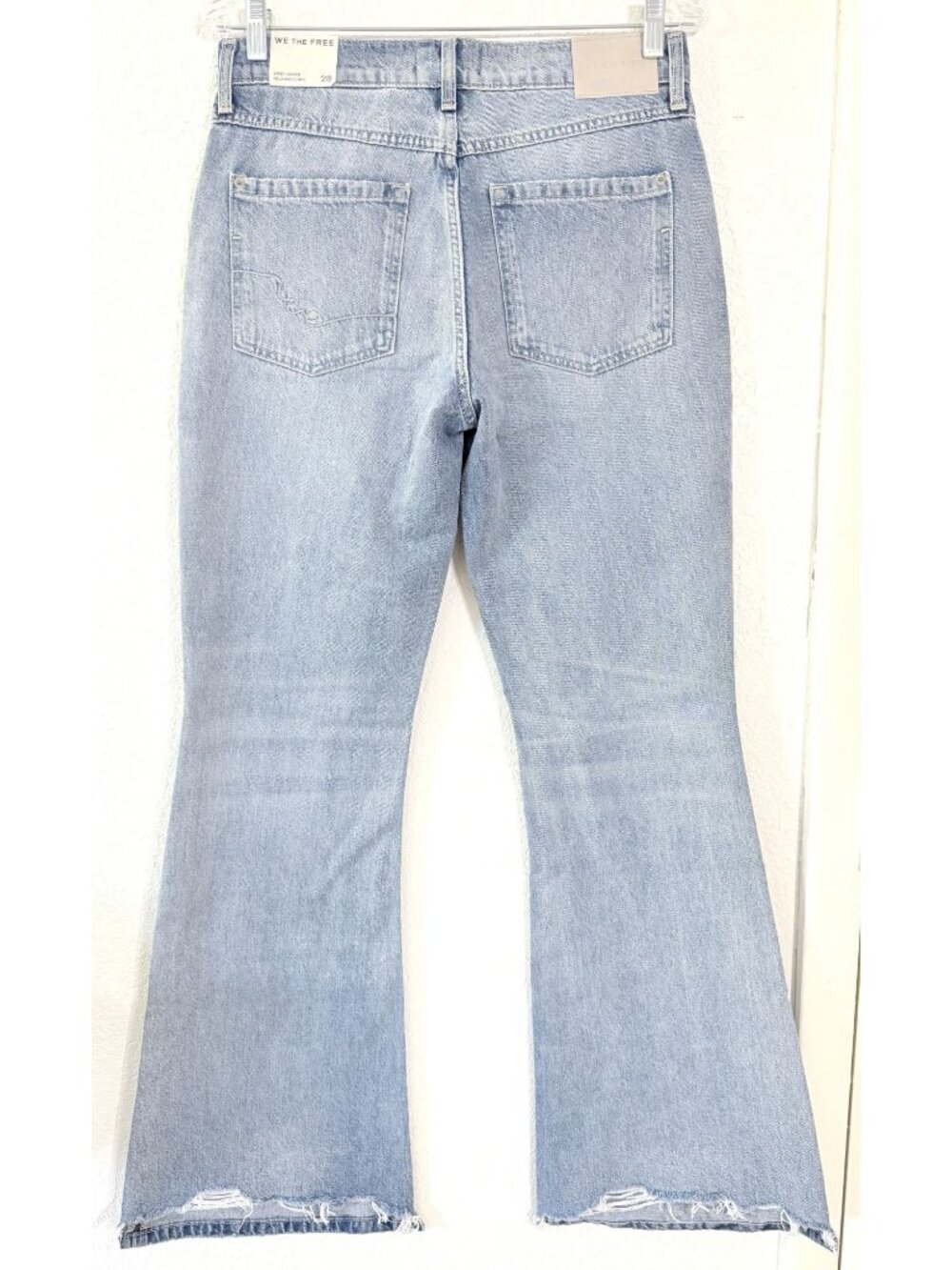 Free People We The Free West Coast Relaxed Distressed Flare Jeans - Sz 28 - Picture 4 of 6